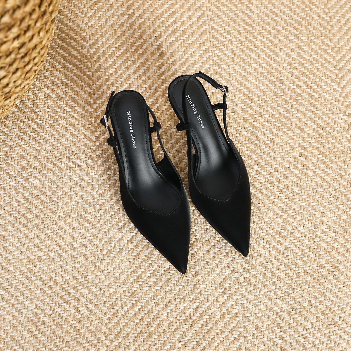 699-107 Classic Versatile Silver Pointed Heels 2025 New Shoes Shallow Baotou Backempty Thin Heel Single Shoes Women 35 чёрный
699-107 Classic Versatile Silver Pointed Heels 2025 New Shoes Shallow Baotou Backempty Thin Heel Single Shoes Women 35 чёрный