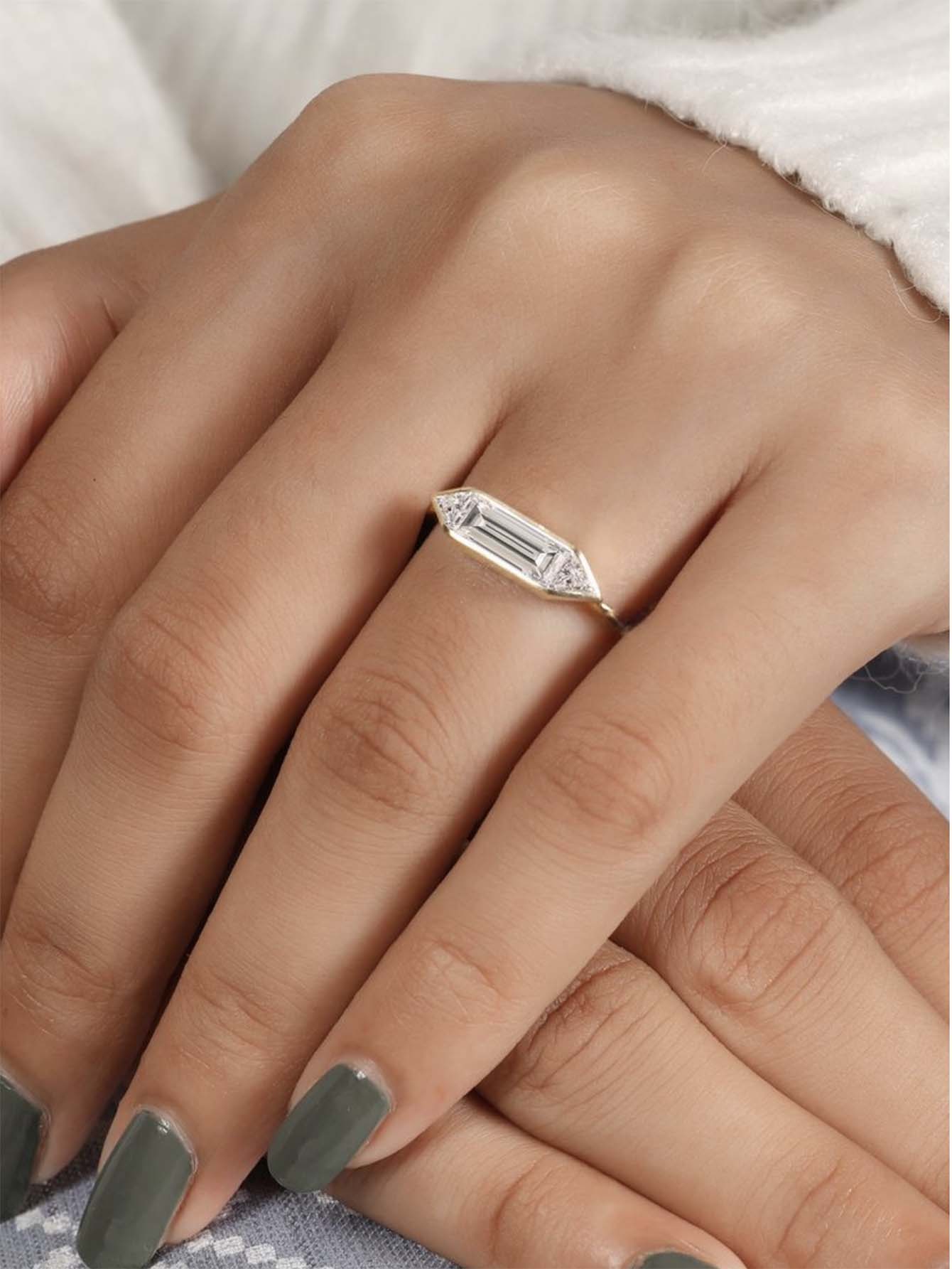 Кольцо из серебра S925 с муассанитом, Изящное ювелирное изделие, Модное, Подходит для подарка, Юбилея, Дня рождения и Дня святого Валентина 5 золотистый
Кольцо из серебра S925 с муассанитом, Изящное ювелирное изделие, Модное, Подходит для подарка, Юбилея, Дня рождения и Дня святого Валентина 5 золотистый