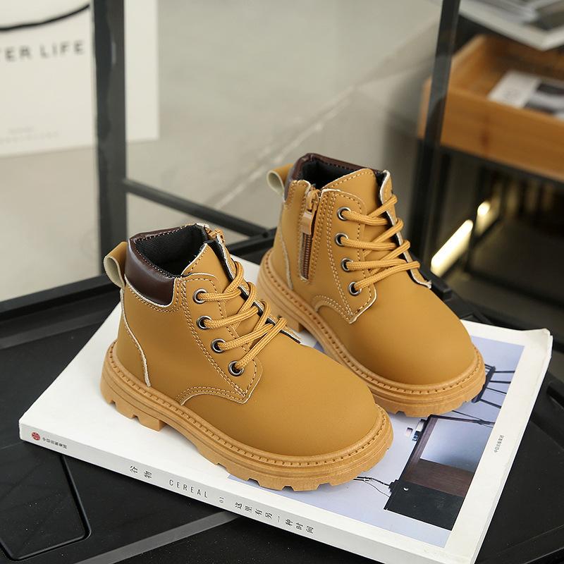 Kids Yellow Lace Up Martin Boots 21 жёлтый
Kids Yellow Lace Up Martin Boots 21 жёлтый