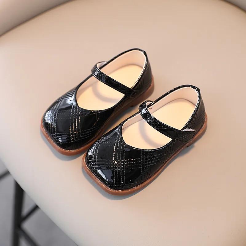 Simple Design School Shoes for Kids Stripes Patent Leather Children Shoes Girls Plaid Mary Janes Toddler Leather Shoes G12164 21 чорний
Simple Design School Shoes for Kids Stripes Patent Leather Children Shoes Girls Plaid Mary Janes Toddler Leather Shoes G12164 21 чорний