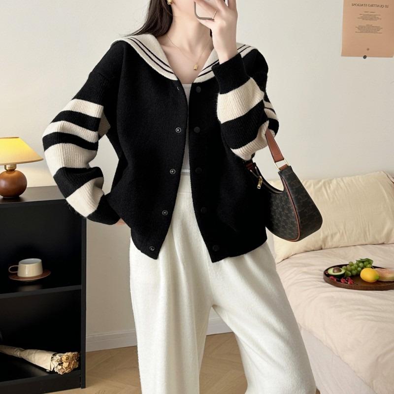 College style navy collar double-sided velvet women s autumn and winter new age-reducing contrasting coat cardigan short top One size чёрный
College style navy collar double-sided velvet women s autumn and winter new age-reducing contrasting coat cardigan short top One size чёрный