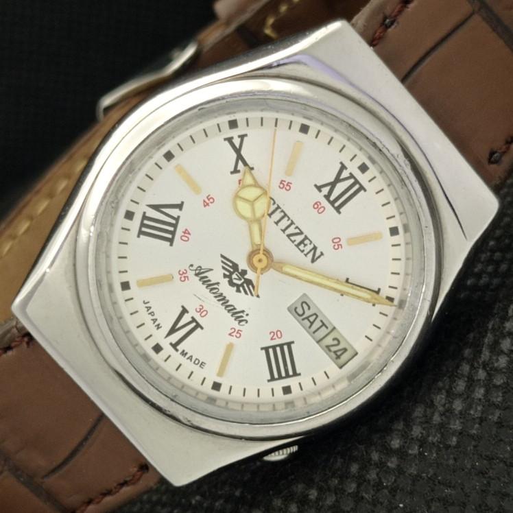 USED VINTAGE CITIZEN AUTOMATIC 8200 JAPAN MENS DAY/DATE SILVER WATCH a317269-2 SKU608k-a317269
USED VINTAGE CITIZEN AUTOMATIC 8200 JAPAN MENS DAY/DATE SILVER WATCH a317269-2 SKU608k-a317269