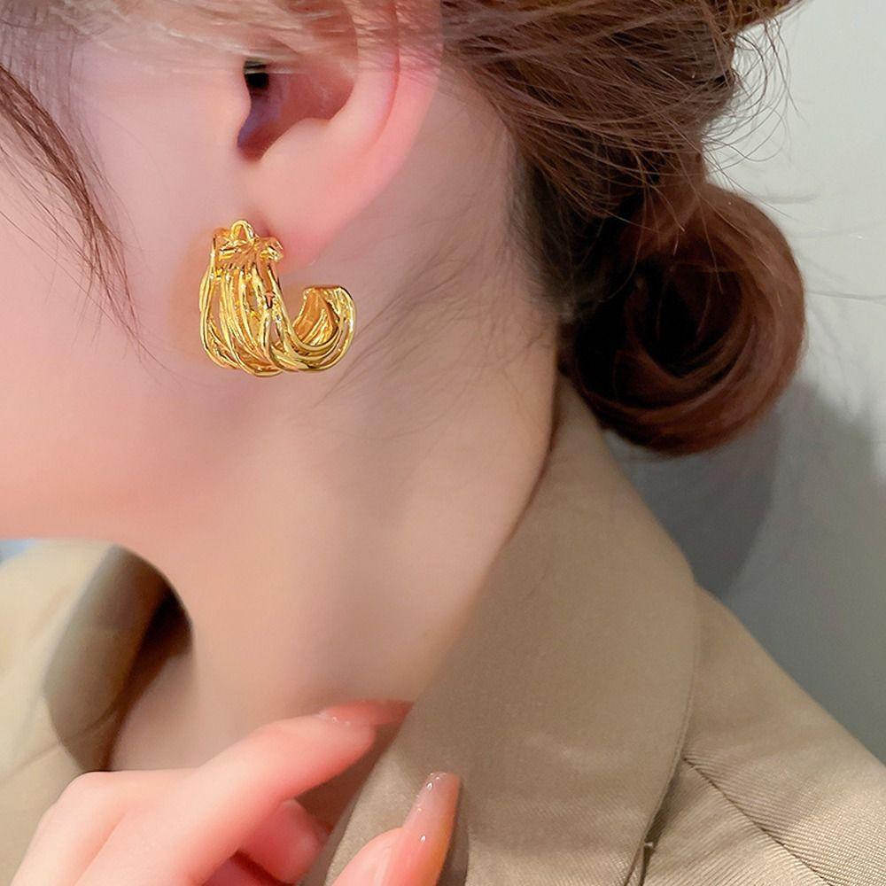 Trendy Zinc Zinc Alloy Korean Style Earrings Girl Stud Earrings Metal Ear Studs Women C Shape Earrings
Trendy Zinc Zinc Alloy Korean Style Earrings Girl Stud Earrings Metal Ear Studs Women C Shape Earrings