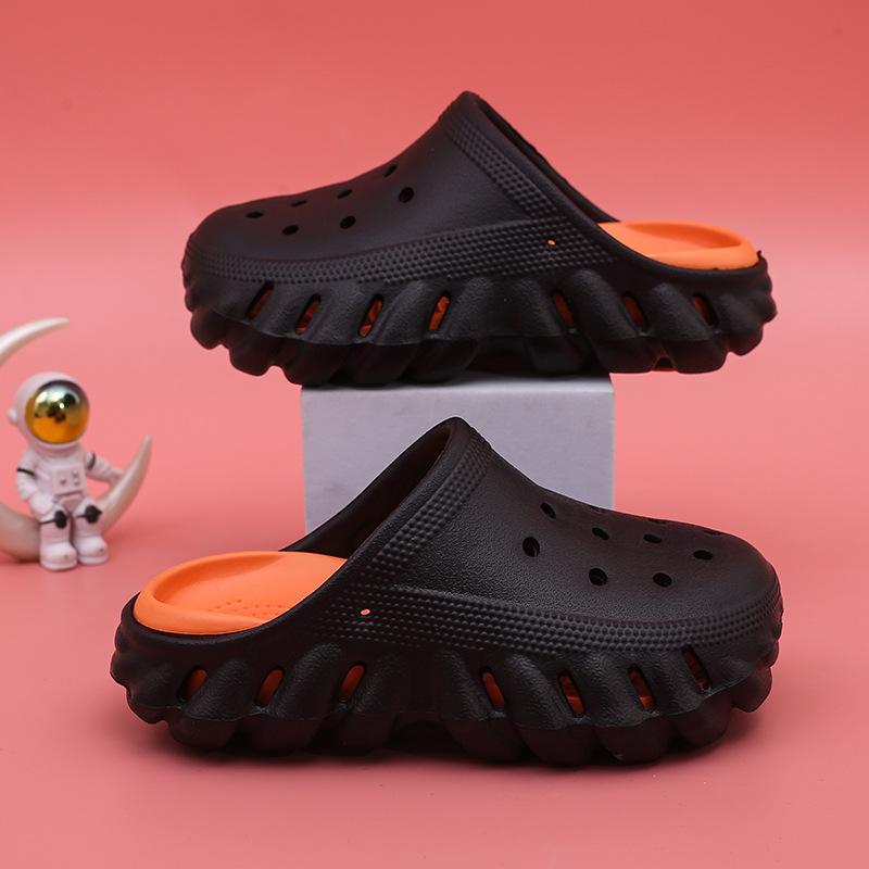 Boys stepping on shit slippers 2024 summer new children s non-slip deodorant hole shoes medium and large children s baby beach shoes 24-25 (inner length 17CM)
Boys stepping on shit slippers 2024 summer new children s non-slip deodorant hole shoes medium and large children s baby beach shoes 24-25 (inner length 17CM)