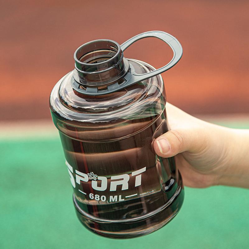 Большая емкость 680 мл бутылка для воды с соломенной крышкой спортивный чайник для воды в спортзале для кемпинга путешествия бутылки для питья без BPA
Большая емкость 680 мл бутылка для воды с соломенной крышкой спортивный чайник для воды в спортзале для кемпинга путешествия бутылки для питья без BPA