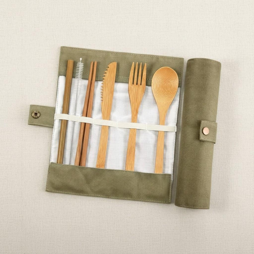 Bamboo Travel Cutlery Set Portable Fork Knife Spoon Chopsticks Straw with Carabiner Carrying Bag Wooden Utensil Kit зелёный
Bamboo Travel Cutlery Set Portable Fork Knife Spoon Chopsticks Straw with Carabiner Carrying Bag Wooden Utensil Kit зелёный