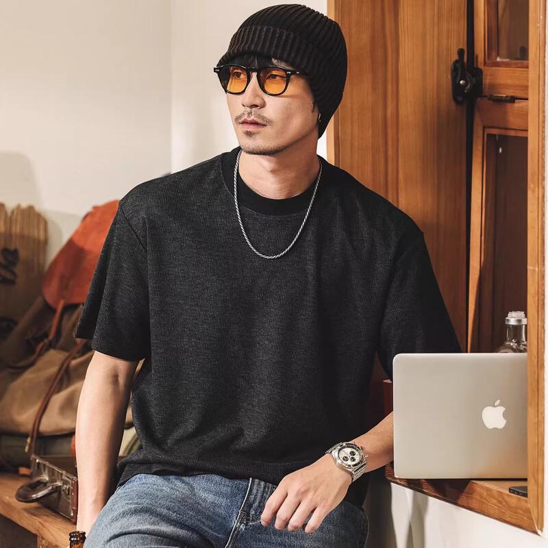 Jie Lei Nuo Men s Old Money Style Acetate Blend Short Sleeve T-Shirt 2XL
Jie Lei Nuo Men s Old Money Style Acetate Blend Short Sleeve T-Shirt 2XL