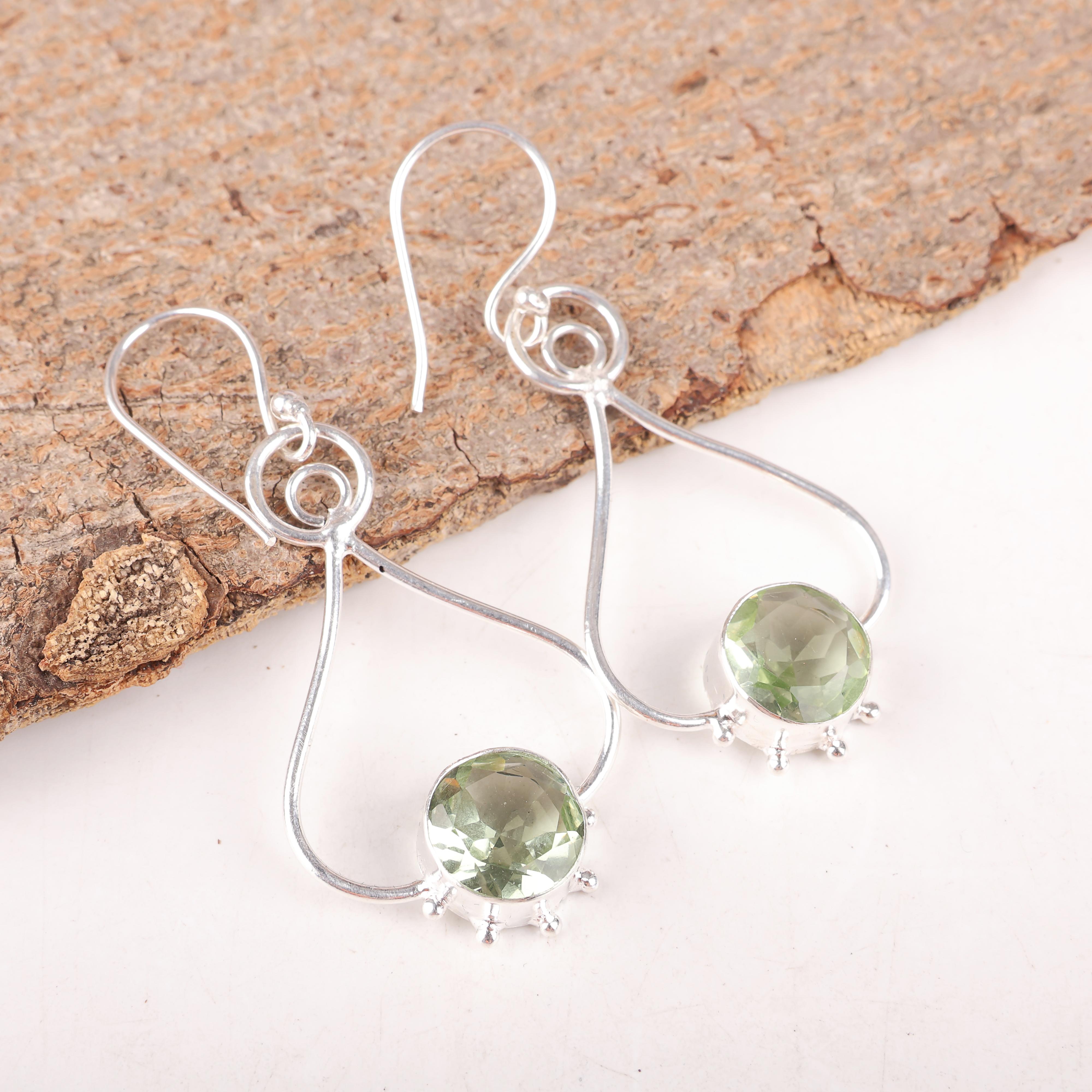 Green Amethyst Emerald Gemstone Earring Jewelry, Handmade Gorgeous Silver Earring, 925 Sterling Silver Jewelry For Wedding Gift 2.09 Inches зелений
Green Amethyst Emerald Gemstone Earring Jewelry, Handmade Gorgeous Silver Earring, 925 Sterling Silver Jewelry For Wedding Gift 2.09 Inches зелений