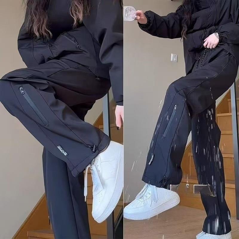 Windproof and High Quality Outdoor Hiking Pants, Unisex Loose-fitting Versatile Quick-dry Trousers for Men and Women 5XL чорний
Windproof and High Quality Outdoor Hiking Pants, Unisex Loose-fitting Versatile Quick-dry Trousers for Men and Women 5XL чорний