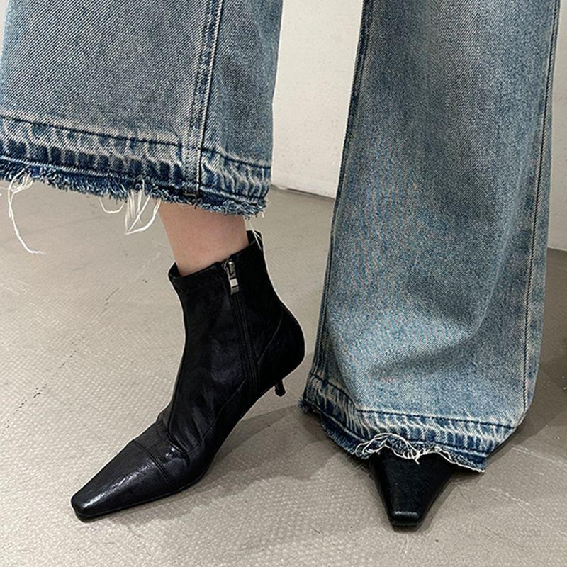 Women s Slim Square Toe Martin Boots - Autumn/Winter 2025, Low High Heel Ankle Boots 39
Women s Slim Square Toe Martin Boots - Autumn/Winter 2025, Low High Heel Ankle Boots 39