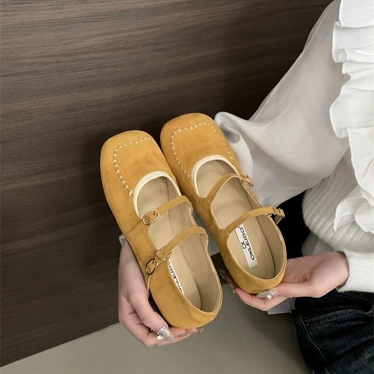 Нишевый дизайн, квадратный носок, неглубокий вырез, ремешок с пряжкой, одинарные туфли, женские, 2025, новые, универсальные, на плоской подошве, маленькие кожаные туфли 40 жёлтый
Нишевый дизайн, квадратный носок, неглубокий вырез, ремешок с пряжкой, одинарные туфли, женские, 2025, новые, универсальные, на плоской подошве, маленькие кожаные туфли 40 жёлтый