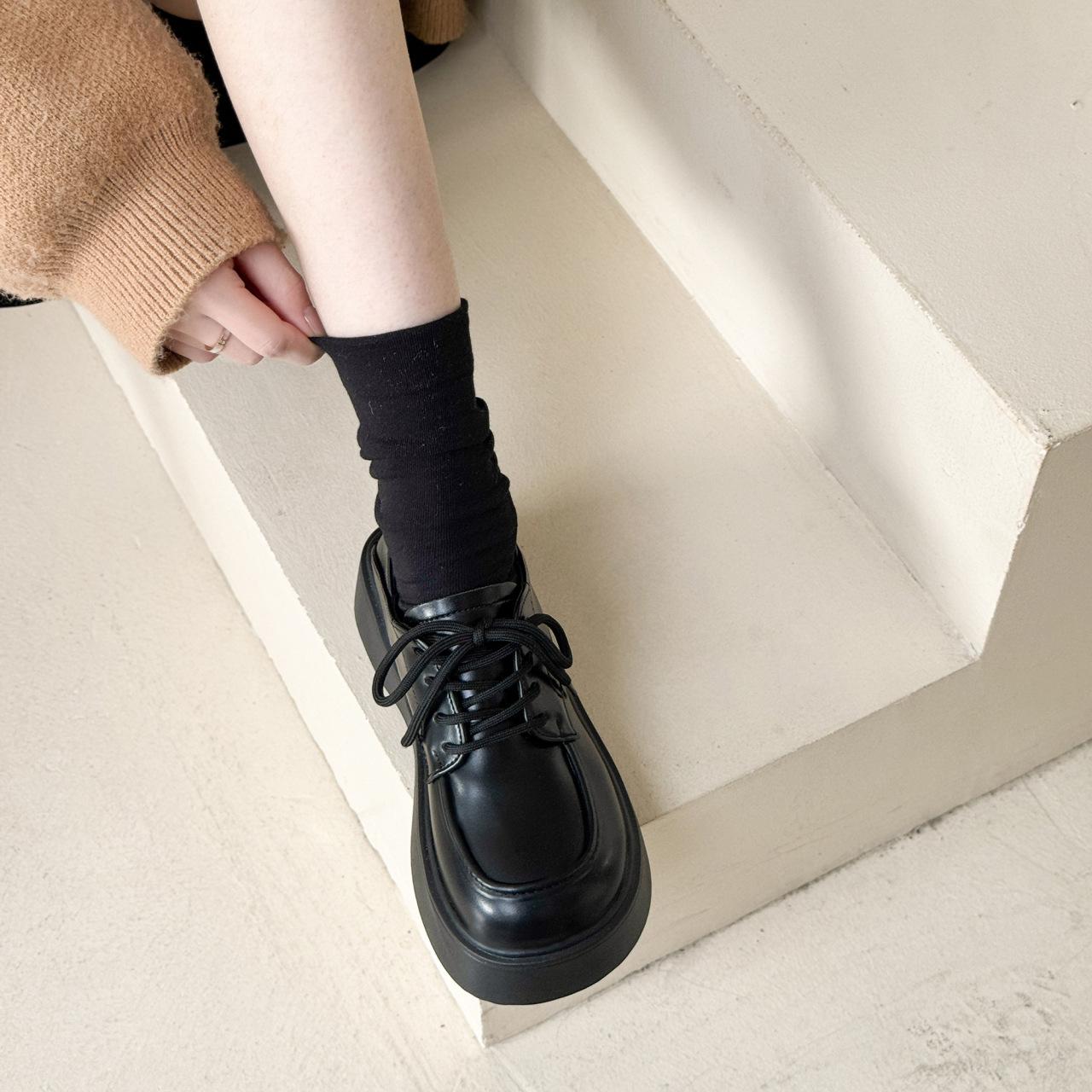 Супермягкая овчина черные туфли на платформе маленькие кожаные туфли женские 2025 осень новинка британский ретро универсальные jk одинарные туфли лоферы 40 матовый черный
Супермягкая овчина черные туфли на платформе маленькие кожаные туфли женские 2025 осень новинка британский ретро универсальные jk одинарные туфли лоферы 40 матовый черный