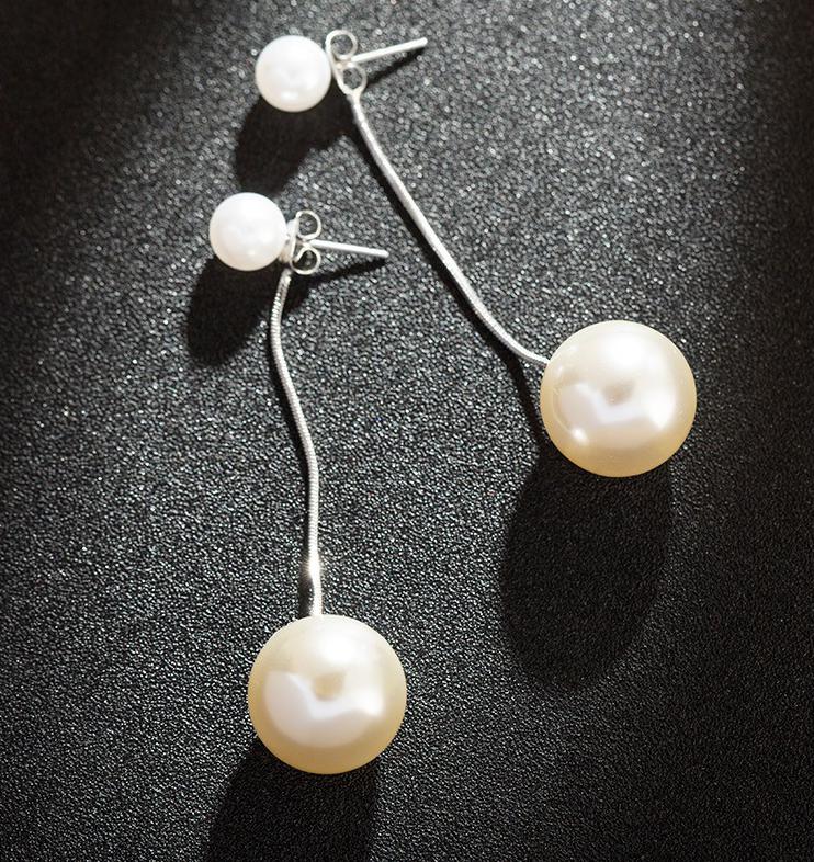 Women s Imitation Pearl Earrings 2019 New Elegant Chain Big Pearl Earrings Personality Wild Pendant Long Bride Wedding Earrings мідний
Women s Imitation Pearl Earrings 2019 New Elegant Chain Big Pearl Earrings Personality Wild Pendant Long Bride Wedding Earrings мідний