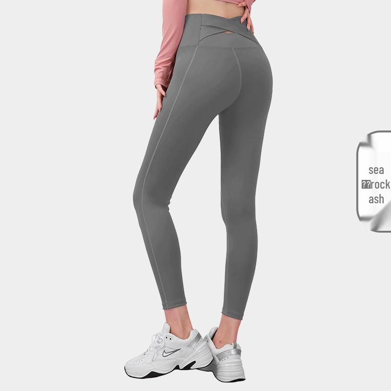 Nude Halterneck Yoga Set: Long Sleeve, High Waist, Slimming Seamless Wear with Free Bra L
Nude Halterneck Yoga Set: Long Sleeve, High Waist, Slimming Seamless Wear with Free Bra L