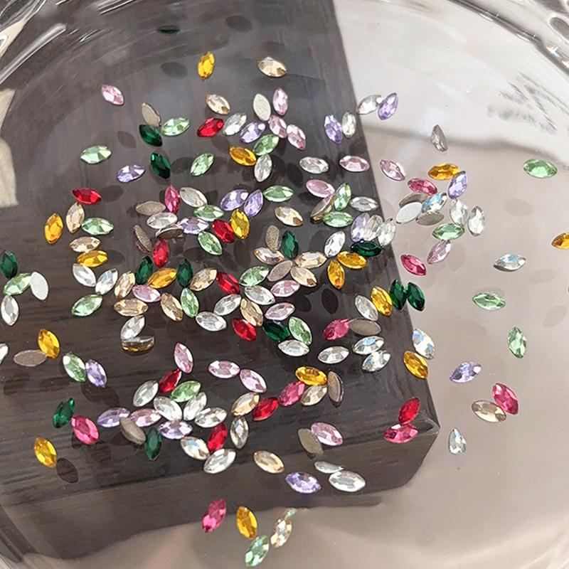 300 шт. Мини Стразы с плоской задней стороной Лошадиный глаз 1,5*3 мм для нейл-арта, смешанные цвета, стеклянные кристаллы для DIY маникюрной декорации, бриллианты
300 шт. Мини Стразы с плоской задней стороной Лошадиный глаз 1,5*3 мм для нейл-арта, смешанные цвета, стеклянные кристаллы для DIY маникюрной декорации, бриллианты