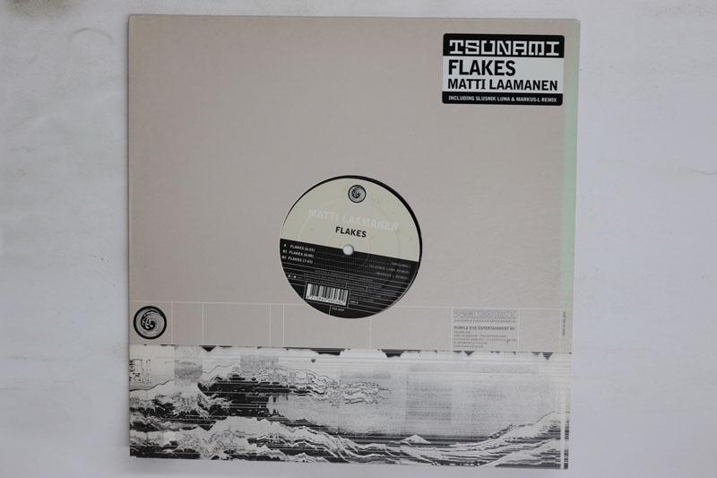12inch Record MATTI LAAMANEN Flakes TSU6039 TSUNAMI 2003 Netherland Dance Electronica Used
12inch Record MATTI LAAMANEN Flakes TSU6039 TSUNAMI 2003 Netherland Dance Electronica Used
