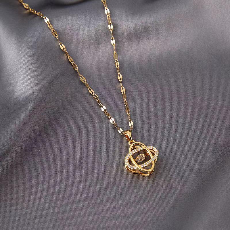 Douyin Heartbeat Four-Leaf Clover Necklace: Women s Versatile Pendant, Niche Light Luxury Clavicle Chain
Douyin Heartbeat Four-Leaf Clover Necklace: Women s Versatile Pendant, Niche Light Luxury Clavicle Chain