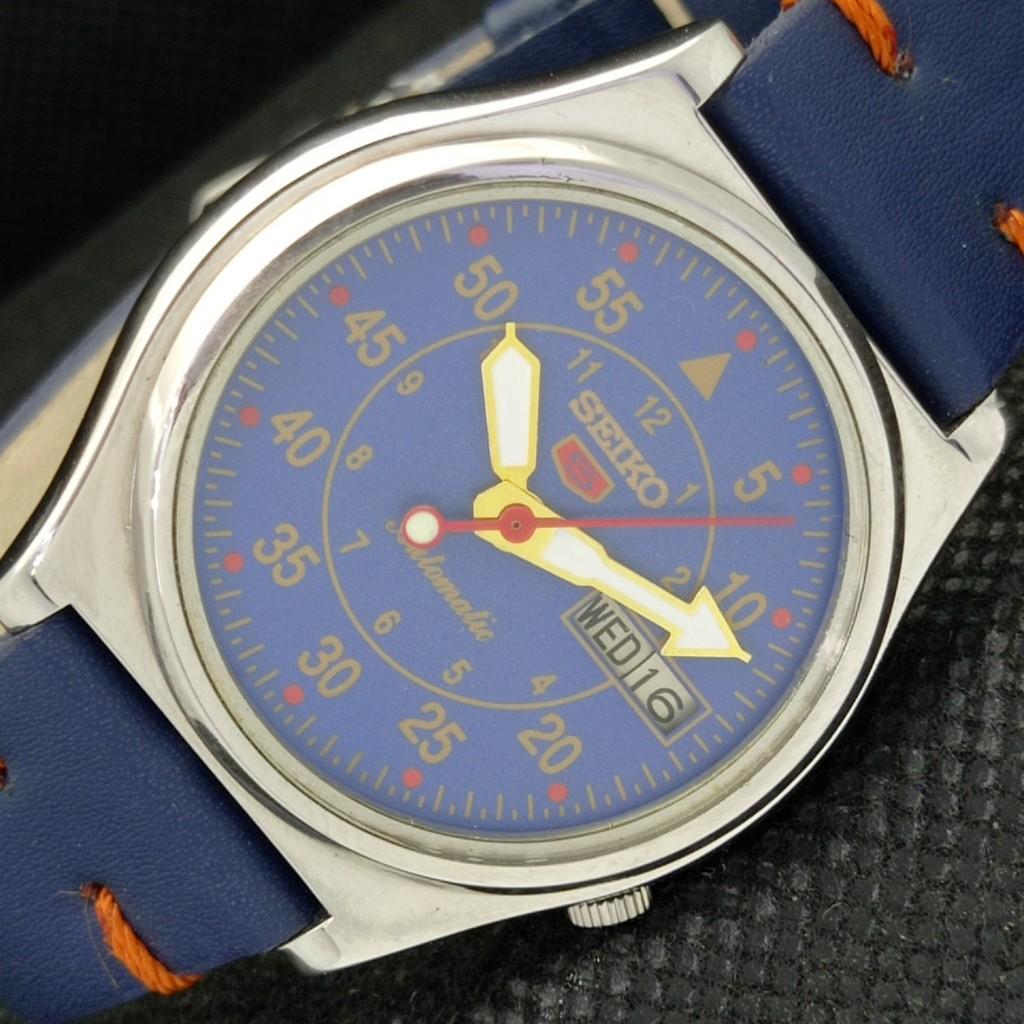 USED VINTAGE SEIKO 5 AUTOMATIC 7009A JAPAN MENS D/D BLUE WATCH 594a-a311648-9 SKU594a-a311648
USED VINTAGE SEIKO 5 AUTOMATIC 7009A JAPAN MENS D/D BLUE WATCH 594a-a311648-9 SKU594a-a311648