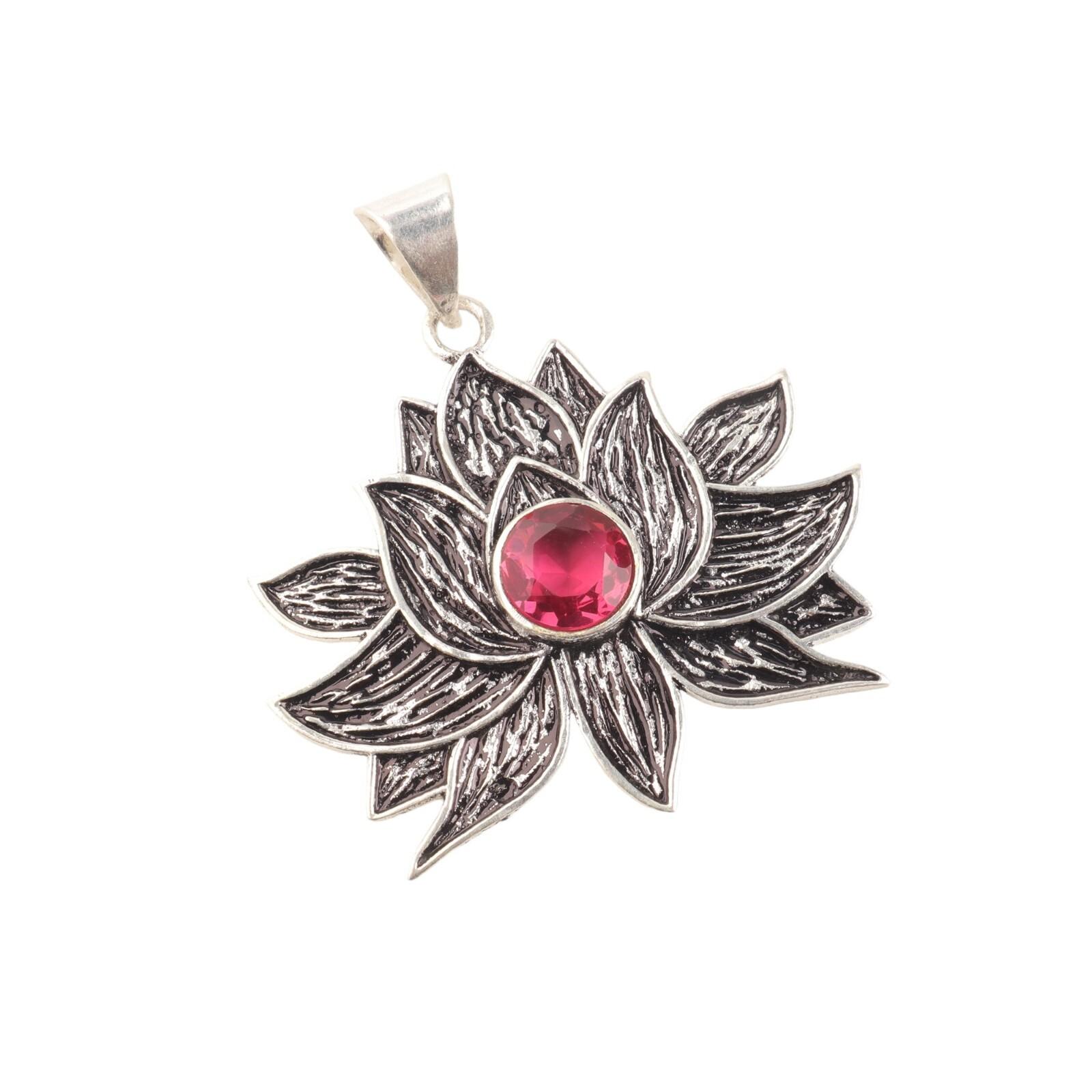 Natural Pink Tourmaline Gemstone Handmade 925 Stamped Silver Lotus Pendant 1.71 CP-23-7
Natural Pink Tourmaline Gemstone Handmade 925 Stamped Silver Lotus Pendant 1.71 CP-23-7
