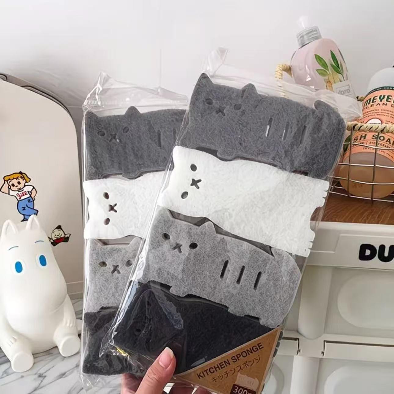 Cute And Effective Cleaning Sponges For Cats, Thickened Design, Pack Of Four (colors Chosen Randomly). One Size
Cute And Effective Cleaning Sponges For Cats, Thickened Design, Pack Of Four (colors Chosen Randomly). One Size