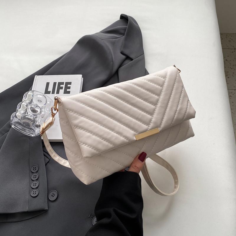 Trendy Small Square Crossbody Bag In Black Khaki Green Pink And Cream For Autumn Fashion OffWhite
Trendy Small Square Crossbody Bag In Black Khaki Green Pink And Cream For Autumn Fashion OffWhite