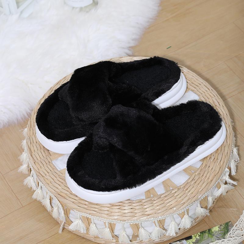 Thick-bottomed fluffy slippers women s 2025 autumn new cross-plush slippers home indoor couple cotton slippers women 36-37 чорний
Thick-bottomed fluffy slippers women s 2025 autumn new cross-plush slippers home indoor couple cotton slippers women 36-37 чорний