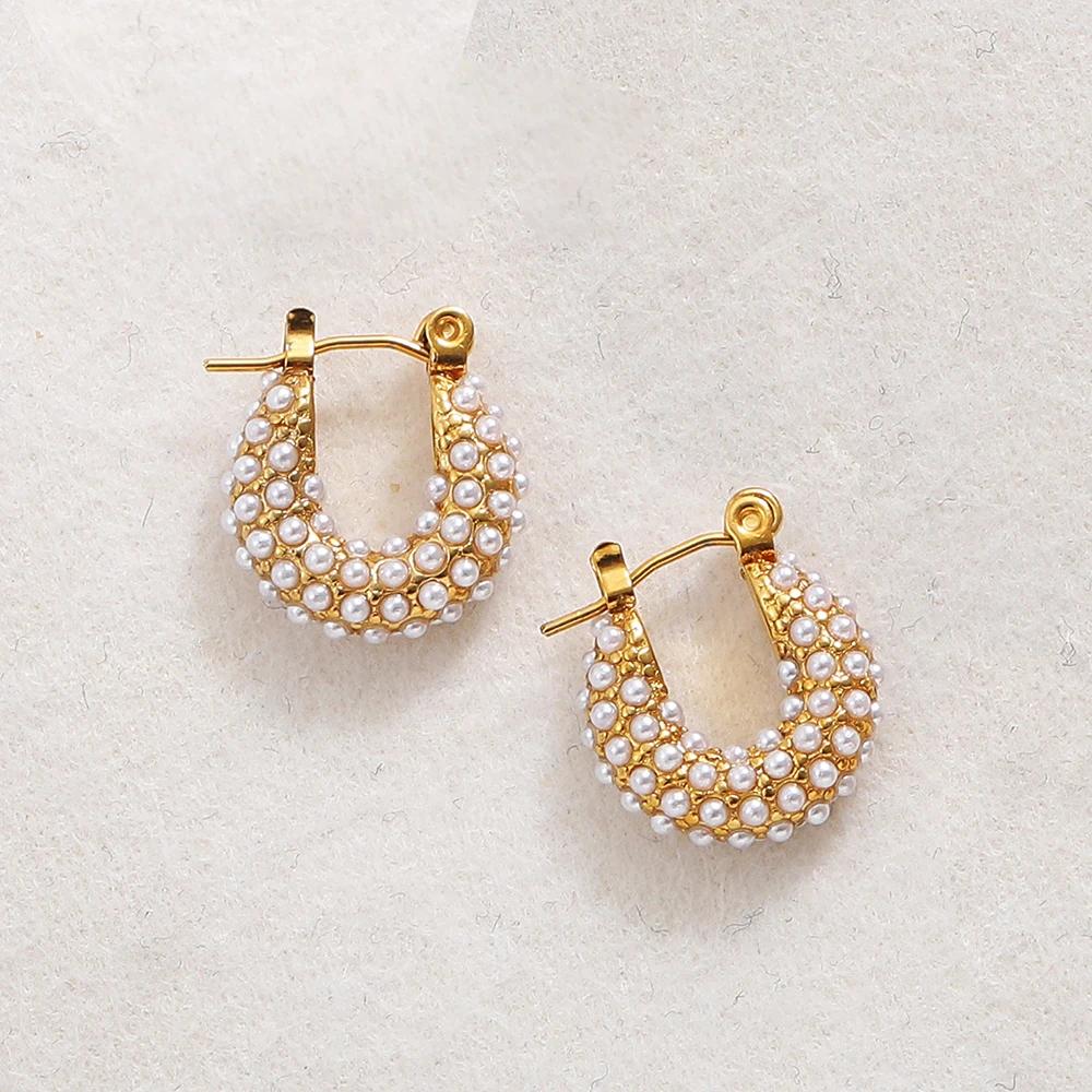 Luxury Paved Pearl CZ Zircon Hoop Earrings Gold Plated Stainless Steel Geometric Twist Circle Ear Buckle Fashion Women s Jewelry gold color
Luxury Paved Pearl CZ Zircon Hoop Earrings Gold Plated Stainless Steel Geometric Twist Circle Ear Buckle Fashion Women s Jewelry gold color