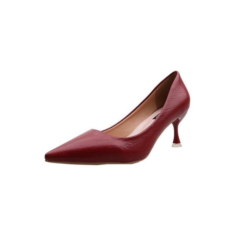 High heels women s 2025 autumn new versatile single shoes pointed stiletto professional outer wear versatile one-pedal high heels 39
High heels women s 2025 autumn new versatile single shoes pointed stiletto professional outer wear versatile one-pedal high heels 39