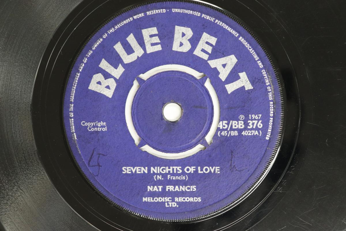 7inch Record NAT FRANCIS Seven Nights Of Love Feeling Blue 45BB376 BLUE BEAT 1967 UK Reggae Ska Dub Used
7inch Record NAT FRANCIS Seven Nights Of Love Feeling Blue 45BB376 BLUE BEAT 1967 UK Reggae Ska Dub Used