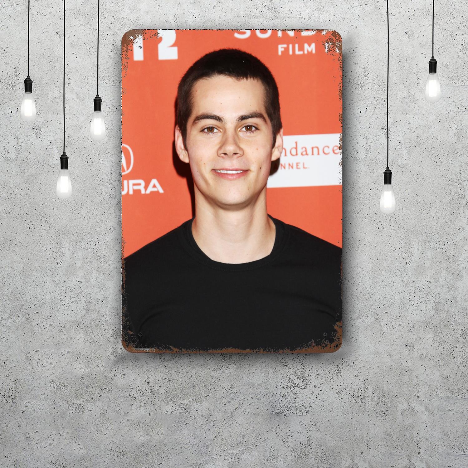 dylan obrien actor Decor Poster Vintage Tin Sign Metal Sign Decorative Plaque for Pub Bar Man Cave Club Wall Decoration 20x30cm(7.8x11.8inch)
dylan obrien actor Decor Poster Vintage Tin Sign Metal Sign Decorative Plaque for Pub Bar Man Cave Club Wall Decoration 20x30cm(7.8x11.8inch)