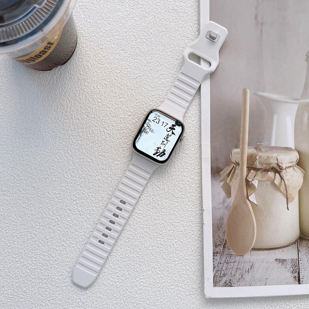 For Apple Watch Series 10 42mm/9 8 7 41mm/6 5 4 SE SE (2022) SE (2023) 40mm/3 2 1 38mm Stripe Design Silicone Smartwatch Band Replacement Wrist Strap White
For Apple Watch Series 10 42mm/9 8 7 41mm/6 5 4 SE SE (2022) SE (2023) 40mm/3 2 1 38mm Stripe Design Silicone Smartwatch Band Replacement Wrist Strap White