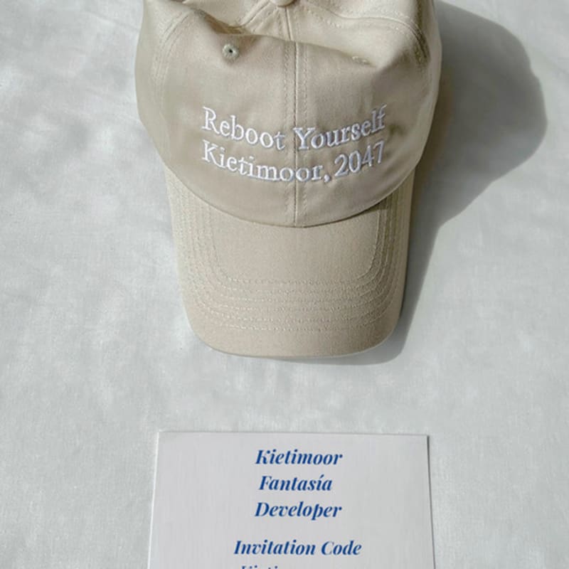 KIETIMOOR Reboot Yourself Signature Ball Cap Beige Reboot Yourself Signature Ball Cap Beige
KIETIMOOR Reboot Yourself Signature Ball Cap Beige Reboot Yourself Signature Ball Cap Beige