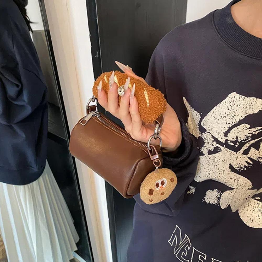 Plush PU Leather Shoulder Bag Small Cartoon Crossbody Bag Versatile Cookie Hot Dog Handbag Work чёрный
Plush PU Leather Shoulder Bag Small Cartoon Crossbody Bag Versatile Cookie Hot Dog Handbag Work чёрный