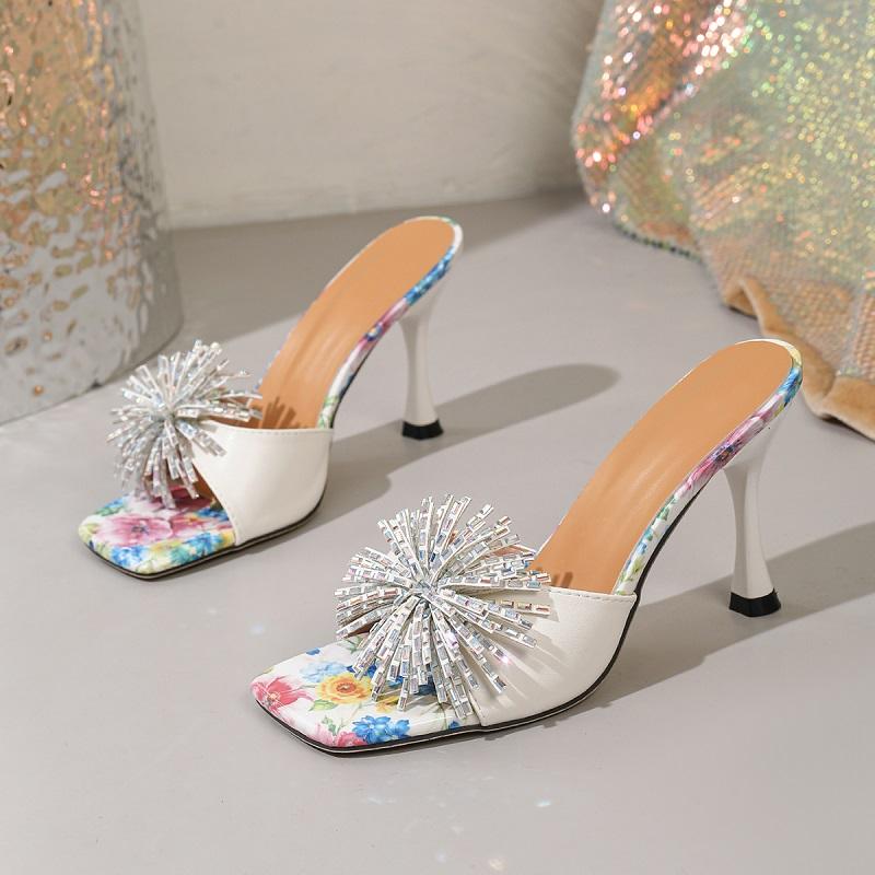 Eilyken CRYSTAL Diamond Square Toe Women Slippers Summer Sexy Printing Thin High Heels Shoes Fashion Banquet Pumps 35 белый
Eilyken CRYSTAL Diamond Square Toe Women Slippers Summer Sexy Printing Thin High Heels Shoes Fashion Banquet Pumps 35 белый