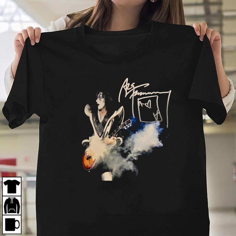 NEW Ace Frehley Signed Fans Classic T Shirt Unisex Unisex T-Shirt S разноцветный
NEW Ace Frehley Signed Fans Classic T Shirt Unisex Unisex T-Shirt S разноцветный