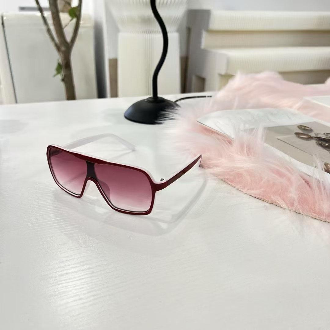 Fashion Style Sun Glasses For Women Square Shape Anti-Reflective Sunglasses Men Travelling Bicycling Sunglass For Men
Fashion Style Sun Glasses For Women Square Shape Anti-Reflective Sunglasses Men Travelling Bicycling Sunglass For Men