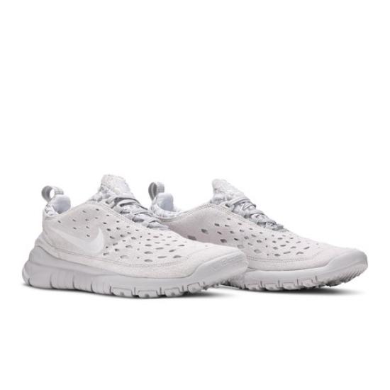 Nike Free Run Trail Нейтральный серый CW5814-002 EU 42.5 серый/белый
Nike Free Run Trail Нейтральный серый CW5814-002 EU 42.5 серый/белый