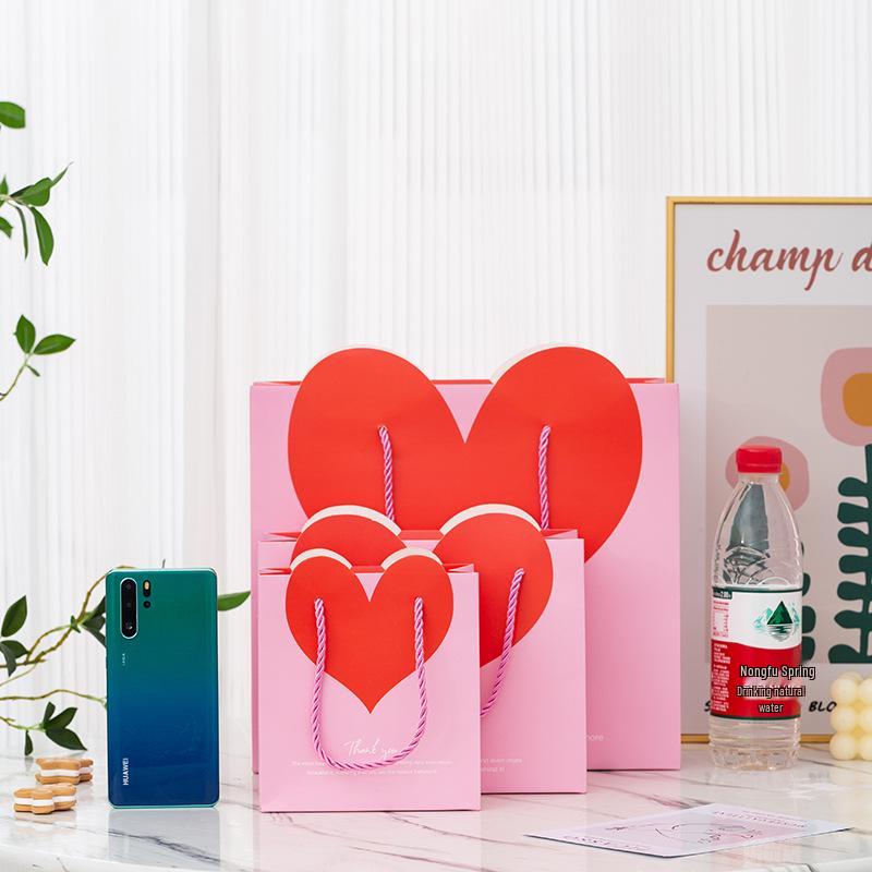 Elegant Heart-Shaped Gift Tote Bag
Elegant Heart-Shaped Gift Tote Bag