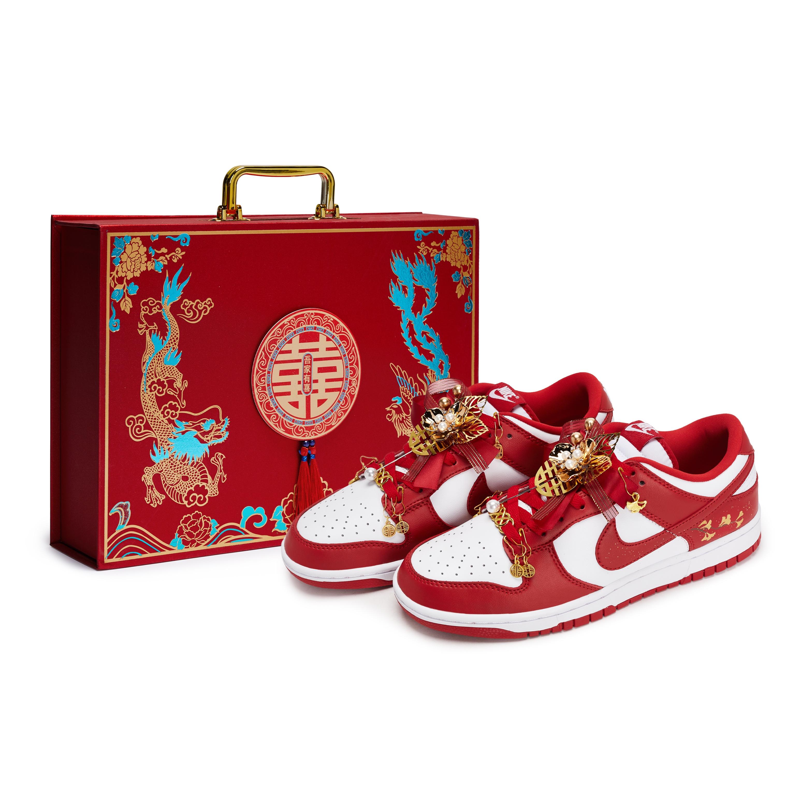 Nike DUNK LOW RETRO Slip Resistant Abrasion Resistant Low top Skateboard Shoes Unisex Red White Gold HF5441-104(Team80-S-BOX) 40
Nike DUNK LOW RETRO Slip Resistant Abrasion Resistant Low top Skateboard Shoes Unisex Red White Gold HF5441-104(Team80-S-BOX) 40