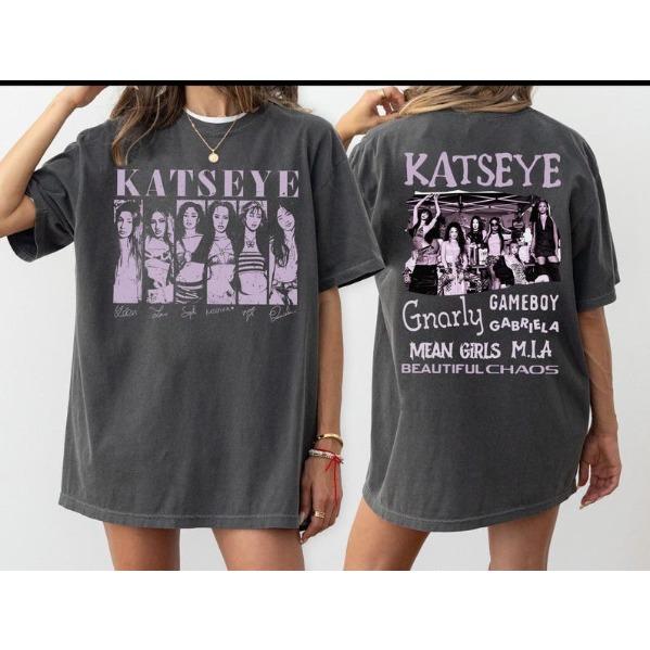 2026 Katseye Двостороння сорочка, K-pop сорочка Katseye, Красивий хаос Katseye сорочка, Подарунки для фанатів K-pop музики, Сорочка для дівчат Katseye, K-pop сорочка на день народження S
2026 Katseye Двостороння сорочка, K-pop сорочка Katseye, Красивий хаос Katseye сорочка, Подарунки для фанатів K-pop музики, Сорочка для дівчат Katseye, K-pop сорочка на день народження S