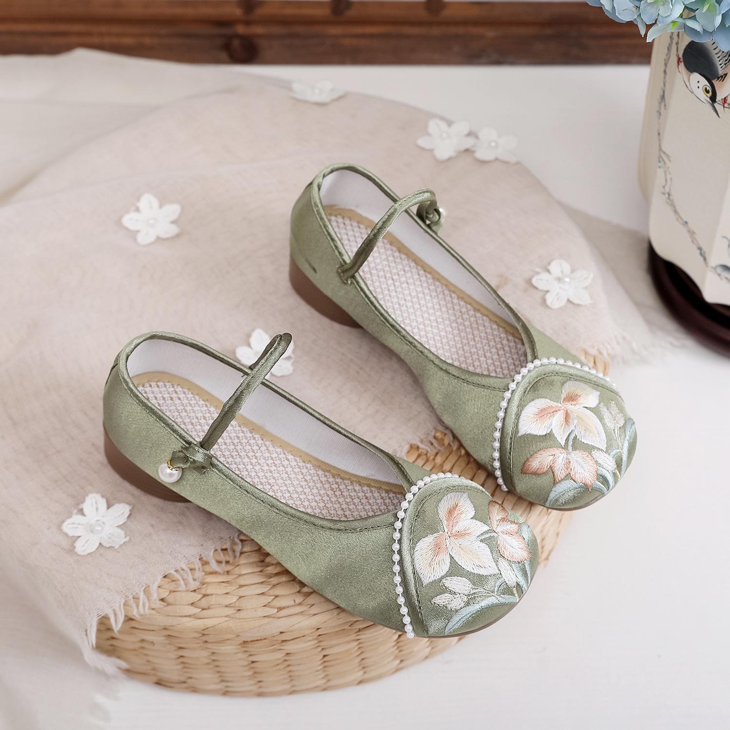 Ююнь, новая модель на низком каблуке, туфли чонсам ханьфу, этнические одинарные туфли, вышитые туфли. 36