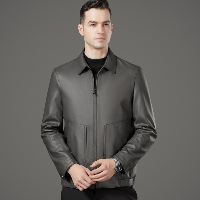 Новые тонкие мужские куртки из натуральной кожи из овчины для людей среднего и пожилого возраста, кожаные куртки для пап, большие размеры, плюс бархат 195
Новые тонкие мужские куртки из натуральной кожи из овчины для людей среднего и пожилого возраста, кожаные куртки для пап, большие размеры, плюс бархат 195