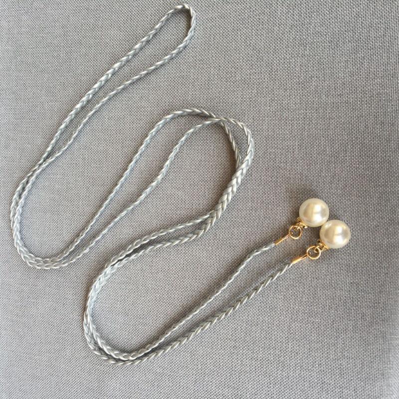 Женский прозрачный стильный пластиковый ремень с золотой круглой пряжкой, идеально подходящий для джинсов и повседневных нарядов Silver Two Pearl Rope
Женский прозрачный стильный пластиковый ремень с золотой круглой пряжкой, идеально подходящий для джинсов и повседневных нарядов Silver Two Pearl Rope