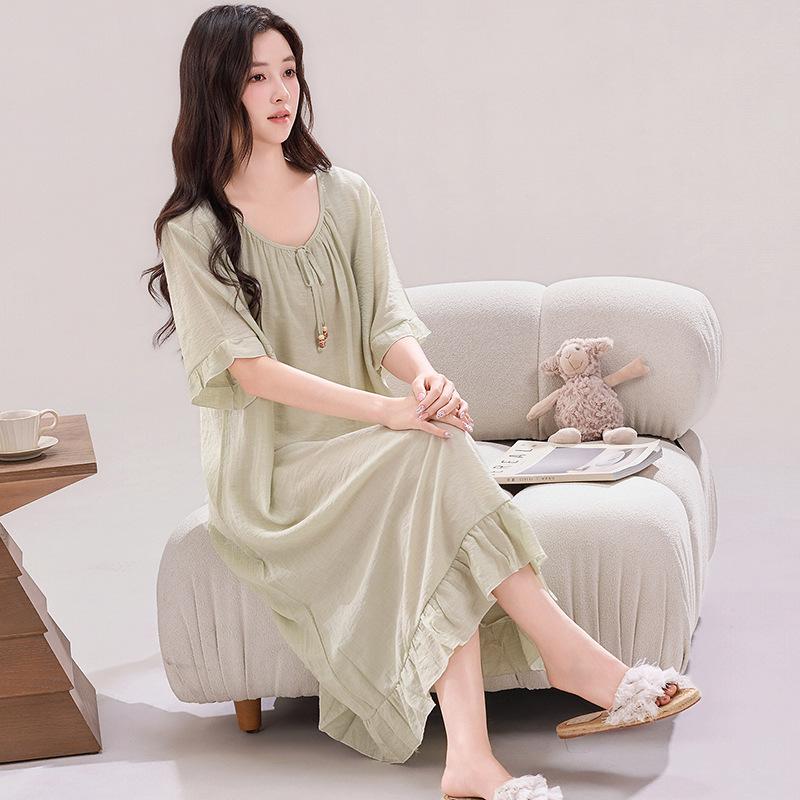 Women s Plus Size Tencel Cotton Nightgown: Loose Fit with Ruffled Hem, Solid Color One Size
Women s Plus Size Tencel Cotton Nightgown: Loose Fit with Ruffled Hem, Solid Color One Size