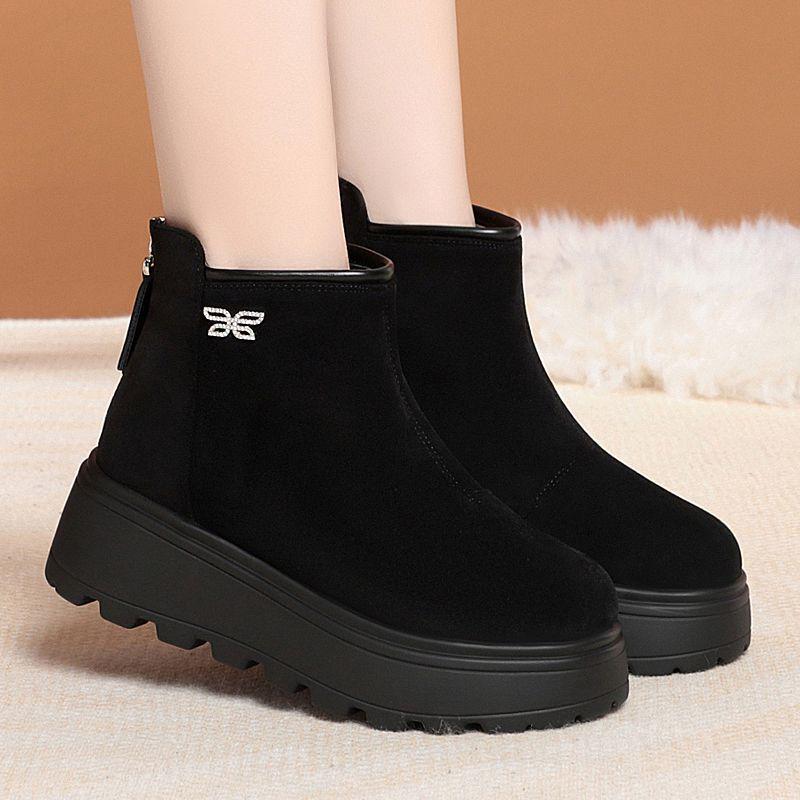 Женские зимние ботинки на толстой подошве с бархатной подкладкой - Теплые, Нескользящие, Легкие, Износостойкие, Универсальные Короткие Ботинки. 35
Женские зимние ботинки на толстой подошве с бархатной подкладкой - Теплые, Нескользящие, Легкие, Износостойкие, Универсальные Короткие Ботинки. 35