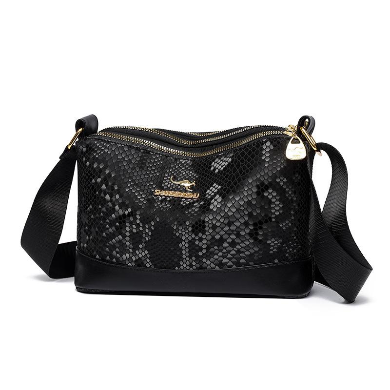 Маленькая квадратная сумка Сумка через плечо Модная сумка на одно плечо с тиснением Большая вместительная трехслойная сумка подмышкой One Size чёрный