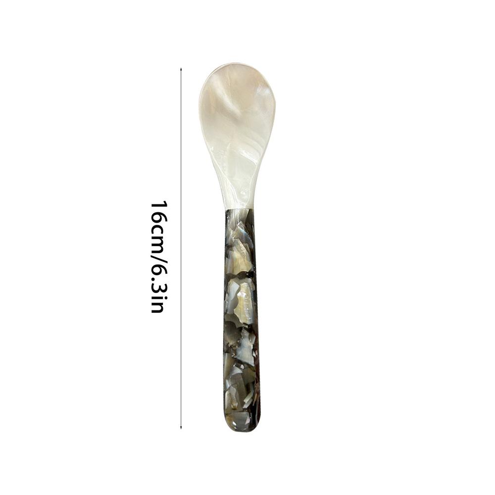 13/16CM Caviar Spoons With Round Handle 5 Pieces Mother Of Pearl Spoon Caviar Server Decorative Spoons For Egg Ice Cream Coffee
13/16CM Caviar Spoons With Round Handle 5 Pieces Mother Of Pearl Spoon Caviar Server Decorative Spoons For Egg Ice Cream Coffee
