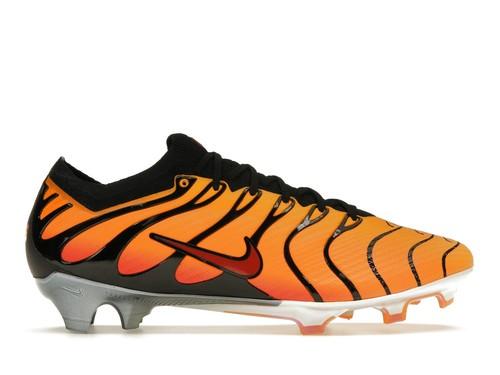 Nike Zoom Mercurial Vapor 15 Elite FG Air Mercurial TN - Sunset - FJ2704-001 EU 39 оранжевый
Nike Zoom Mercurial Vapor 15 Elite FG Air Mercurial TN - Sunset - FJ2704-001 EU 39 оранжевый