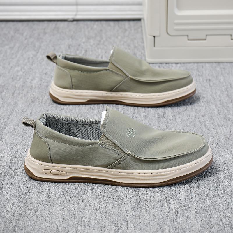 Осенняя обувь из парусины высокого класса, матерчатая обувь, сверхлегкая мужская обувь, мягкая подошва, мягкая поверхность, ленивая дышащая мужская обувь с одной педалью 44 зелёный
Осенняя обувь из парусины высокого класса, матерчатая обувь, сверхлегкая мужская обувь, мягкая подошва, мягкая поверхность, ленивая дышащая мужская обувь с одной педалью 44 зелёный