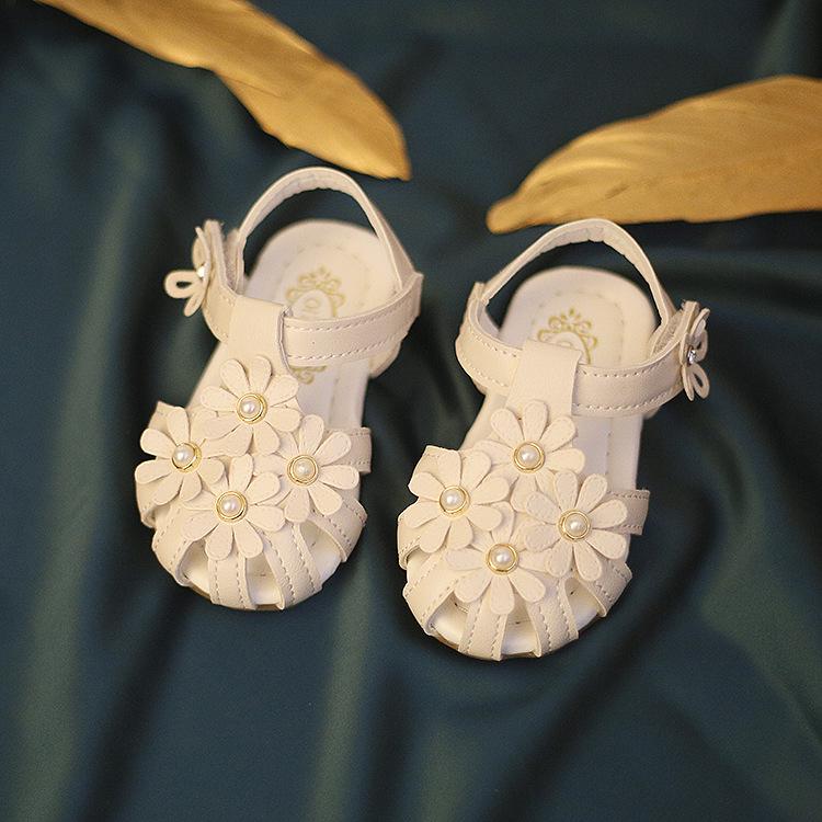 Summer Non-Slip Closed Toe Baby Girl Sandals - Soft Sole Princess Toddler Walking Shoes Size 18 / 13 cm
Summer Non-Slip Closed Toe Baby Girl Sandals - Soft Sole Princess Toddler Walking Shoes Size 18 / 13 cm